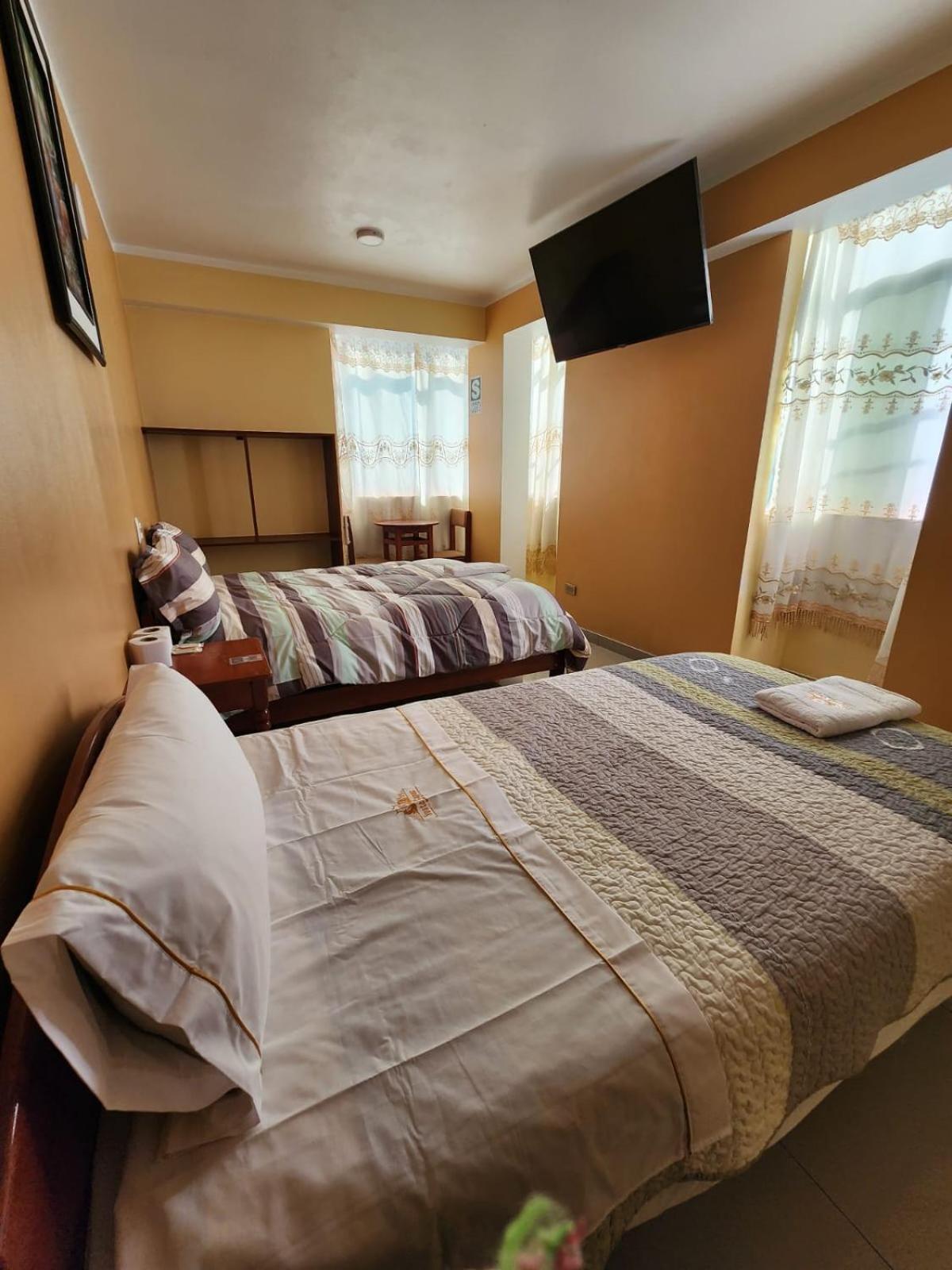 Hostal Capac Ayacucho Buitenkant foto