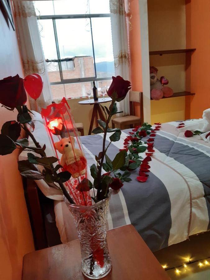 Hostal Capac Ayacucho Buitenkant foto